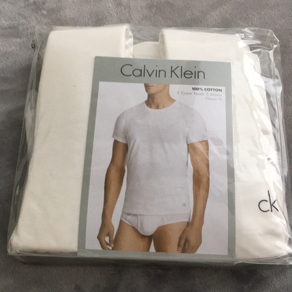 Calvin Klein White Short Sleeve Tee - Picture 1 of 4